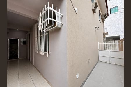 Casa à venda com 156m², 3 quartos e sem vagaÁrea comum