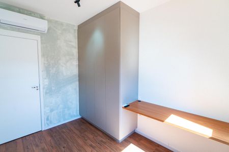 Apartamento para alugar com 65m², 2 quartos e 1 vaga Apartamento para alugar com 65m², 2 quartos e 1 vagaQuarto