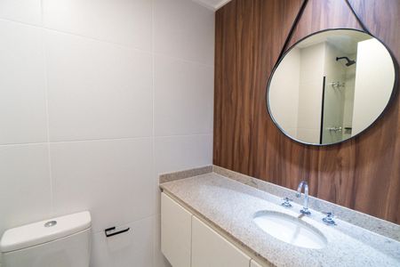 Apartamento para alugar com 65m², 2 quartos e 1 vaga Apartamento para alugar com 65m², 2 quartos e 1 vagaBanheiro Social