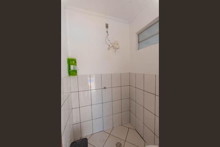 Casa à venda com 1500m², 2 quartos e 8 vagas Casa à venda com 1500m², 2 quartos e 8 vagasBanheiro