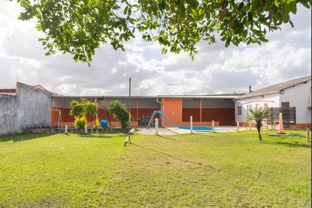Casa à venda com 1500m², 2 quartos e 8 vagas Casa à venda com 1500m², 2 quartos e 8 vagasÁrea de Lazer