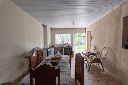 Casa à venda com 1500m², 2 quartos e 8 vagas Casa à venda com 1500m², 2 quartos e 8 vagasCozinha