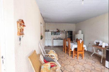 Casa à venda com 1500m², 2 quartos e 8 vagas Casa à venda com 1500m², 2 quartos e 8 vagasCozinha