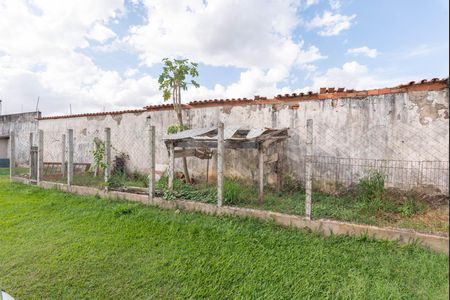 Casa à venda com 1500m², 2 quartos e 8 vagas Casa à venda com 1500m², 2 quartos e 8 vagasÁrea comum