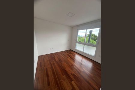 Casa de condomínio para alugar com 270m², 4 quartos e 2 vagasQuarto
