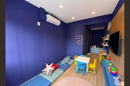 Apartamento à venda com 48m², 2 quartos e 1 vaga Apartamento à venda com 48m², 2 quartos e 1 vagaÁrea comum - Brinquedoteca