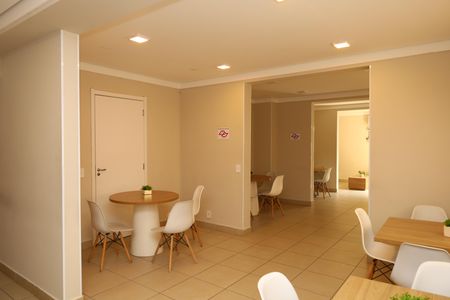 Apartamento à venda com 32m², 2 quartos e sem vagaÁrea comum - Salão de Festas