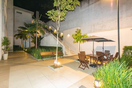 Apartamento à venda com 32m², 2 quartos e sem vagaÁrea comum 