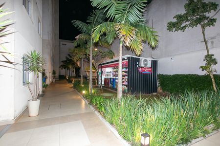 Apartamento à venda com 32m², 2 quartos e sem vagaÁrea comum 