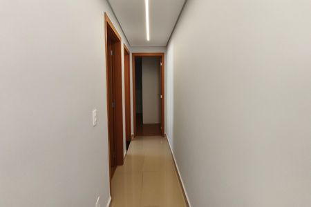 Apartamento para alugar com 43m², 2 quartos e 1 vagaCorredor - Quartos
