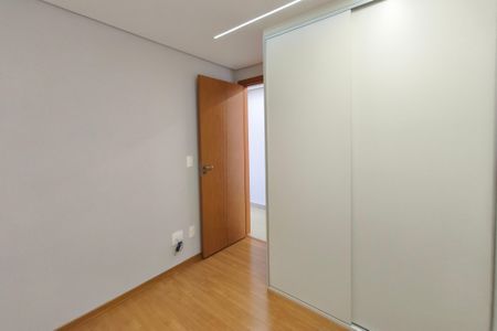 Apartamento para alugar com 43m², 2 quartos e 1 vagaQuarto 2