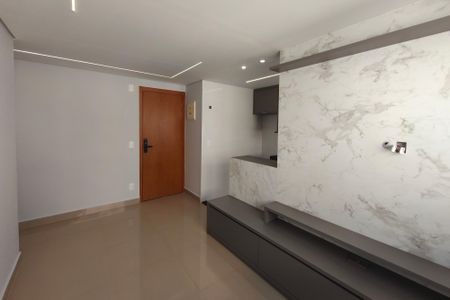 Sala de apartamento para alugar com 2 quartos, 43m² em Parque Industrial, Campinas