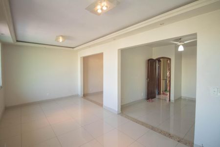 Casa de condomínio para alugar com 200m², 3 quartos e 1 vaga Casa de condomínio para alugar com 200m², 3 quartos e 1 vagaQuarto 2