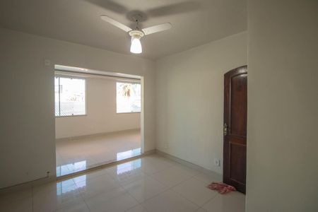 Casa de condomínio para alugar com 200m², 3 quartos e 1 vaga Casa de condomínio para alugar com 200m², 3 quartos e 1 vagaQuarto 2