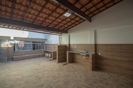 Casa de condomínio para alugar com 200m², 3 quartos e 1 vaga Casa de condomínio para alugar com 200m², 3 quartos e 1 vagaÁrea de Serviço