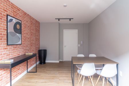 Apartamento para alugar com 37m², 1 quarto e sem vaga Apartamento para alugar com 37m², 1 quarto e sem vagaSala de Estudos