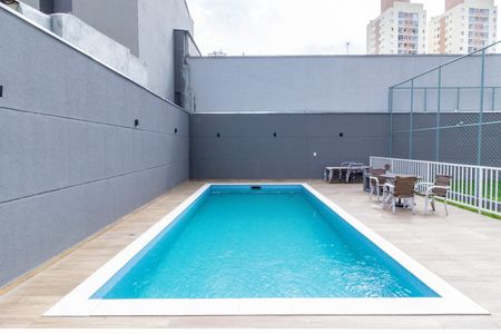 Apartamento para alugar com 37m², 1 quarto e sem vaga Apartamento para alugar com 37m², 1 quarto e sem vagaÁrea comum - Piscina