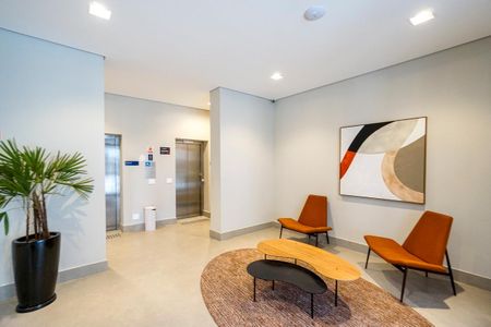 Apartamento à venda com 88m², 3 quartos e 1 vaga Apartamento à venda com 88m², 3 quartos e 1 vagaHall social