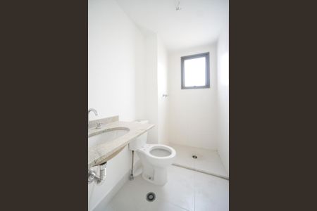Apartamento à venda com 88m², 3 quartos e 1 vaga Apartamento à venda com 88m², 3 quartos e 1 vagaBanheiro da suíte