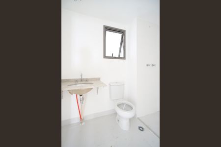 Apartamento à venda com 88m², 3 quartos e 1 vaga Apartamento à venda com 88m², 3 quartos e 1 vagaBanheiro social