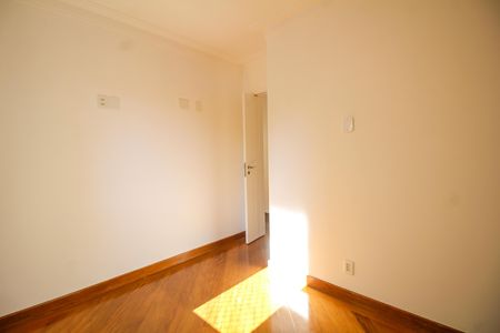 Apartamento à venda com 64m², 3 quartos e 1 vaga Apartamento à venda com 64m², 3 quartos e 1 vagaQuarto 2
