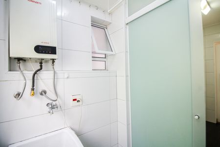 Apartamento à venda com 64m², 3 quartos e 1 vaga Apartamento à venda com 64m², 3 quartos e 1 vagaÁrea de Serviço