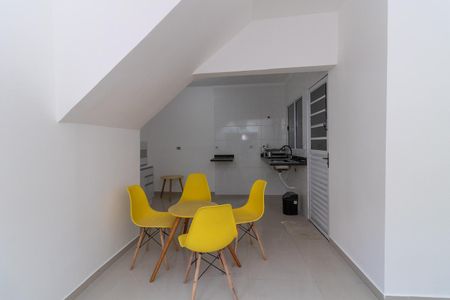 Casa de condomínio para alugar com 55m², 2 quartos e 1 vaga Casa de condomínio para alugar com 55m², 2 quartos e 1 vagaCozinha