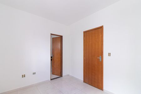 Casa de condomínio para alugar com 55m², 2 quartos e 1 vaga Casa de condomínio para alugar com 55m², 2 quartos e 1 vagaSuíte 2