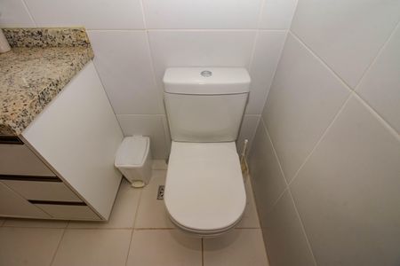 Apartamento para alugar com 67m², 2 quartos e 1 vaga Apartamento para alugar com 67m², 2 quartos e 1 vagaBanheiro Social