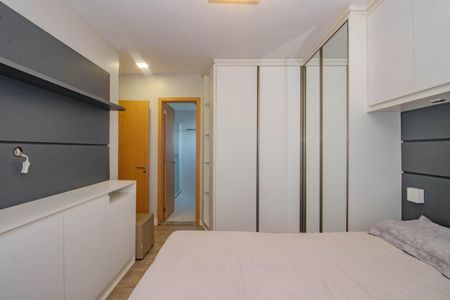 Apartamento para alugar com 67m², 2 quartos e 1 vaga Apartamento para alugar com 67m², 2 quartos e 1 vagaSuíte