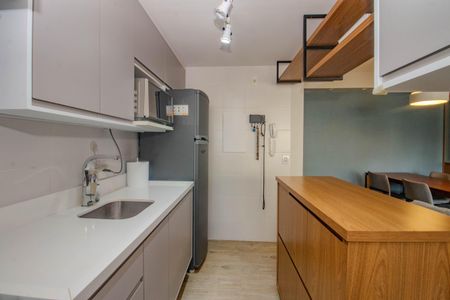 Apartamento para alugar com 67m², 2 quartos e 1 vaga Apartamento para alugar com 67m², 2 quartos e 1 vagaCozinha e Área de Serviço