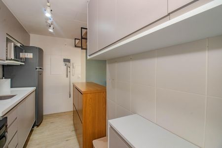 Apartamento para alugar com 67m², 2 quartos e 1 vaga Apartamento para alugar com 67m², 2 quartos e 1 vagaCozinha e Área de Serviço