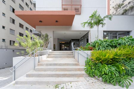 Studio à venda com 29m², 1 quarto e sem vaga Studio à venda com 29m², 1 quarto e sem vagaFachada