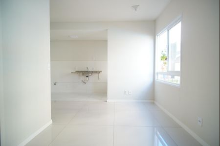 Sala de apartamento para alugar com 1 quarto, 35m² em Parque Santa Fé, Porto Alegre