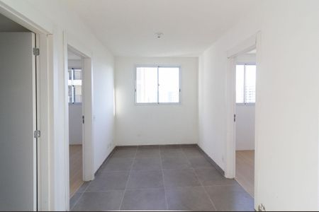 Sala de apartamento para alugar com 2 quartos, 37m² em Jardim Sabara, São Paulo