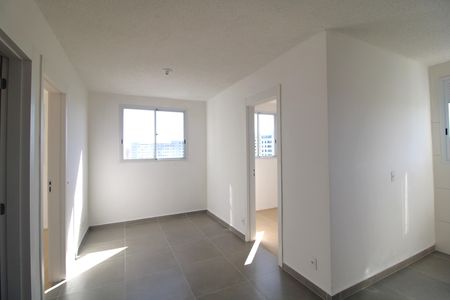 Apartamento para alugar com 2 quartos, 37m² em Jardim Sabara, São Paulo