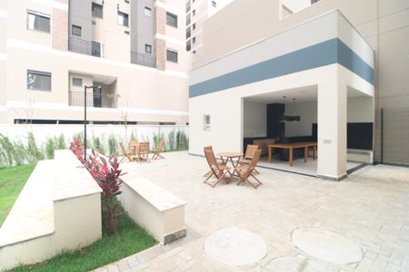 Apartamento para alugar com 37m², 2 quartos e sem vagaÁrea comum - Churrasqueira