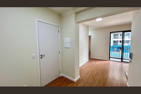 Apartamento para alugar com 56m², 2 quartos e 1 vaga Apartamento para alugar com 56m², 2 quartos e 1 vagaSala