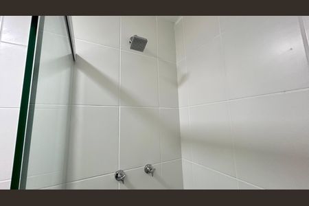 Apartamento para alugar com 56m², 2 quartos e 1 vaga Apartamento para alugar com 56m², 2 quartos e 1 vagaBanheiro 1