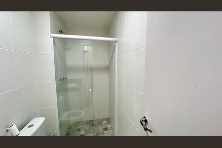 Apartamento para alugar com 56m², 2 quartos e 1 vaga Apartamento para alugar com 56m², 2 quartos e 1 vagaBanheiro 1