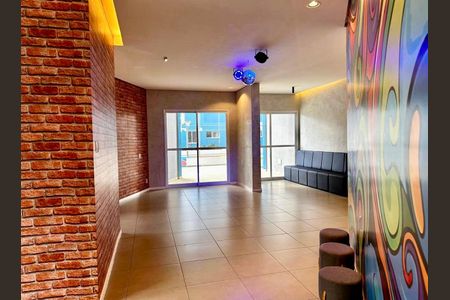 Apartamento para alugar com 56m², 2 quartos e 1 vaga Apartamento para alugar com 56m², 2 quartos e 1 vagaÁrea comum - Salão de festas