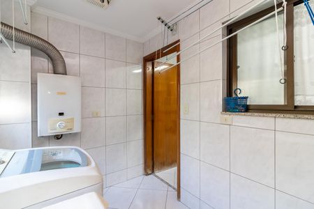 Apartamento à venda com 122m², 3 quartos e 2 vagas Apartamento à venda com 122m², 3 quartos e 2 vagasÁrea de Serviço