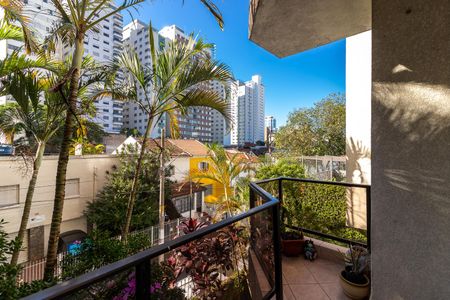 Apartamento à venda com 122m², 3 quartos e 2 vagas Apartamento à venda com 122m², 3 quartos e 2 vagasVaranda da Sala
