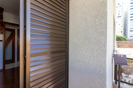 Apartamento à venda com 122m², 3 quartos e 2 vagas Apartamento à venda com 122m², 3 quartos e 2 vagasVaranda da Suíte