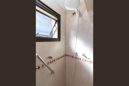 Apartamento à venda com 122m², 3 quartos e 2 vagas Apartamento à venda com 122m², 3 quartos e 2 vagasBanheiro 2