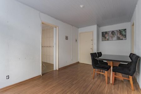 Sala de apartamento à venda com 1 quarto, 40m² em Petrópolis, Porto Alegre