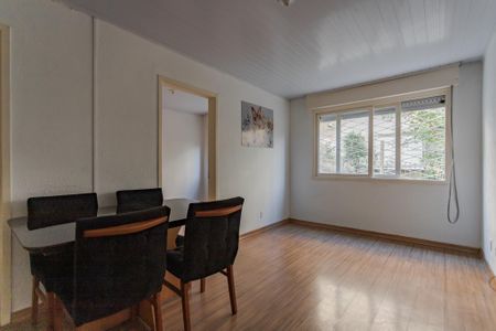 Sala de apartamento à venda com 1 quarto, 40m² em Petrópolis, Porto Alegre