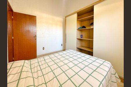 Apartamento para alugar com 70m², 3 quartos e 2 vagasQuarto 2