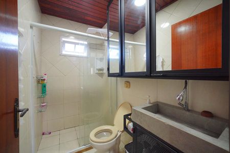 Banheiro Social de casa para alugar com 2 quartos, 70m² em São João do Rio Vermelho, Florianópolis