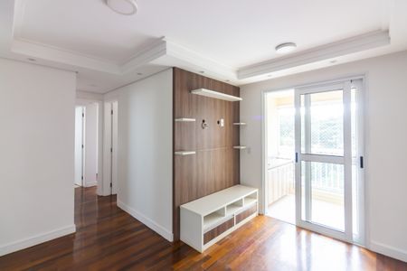 Sala  de apartamento para alugar com 2 quartos, 51m² em Quitaúna, Osasco